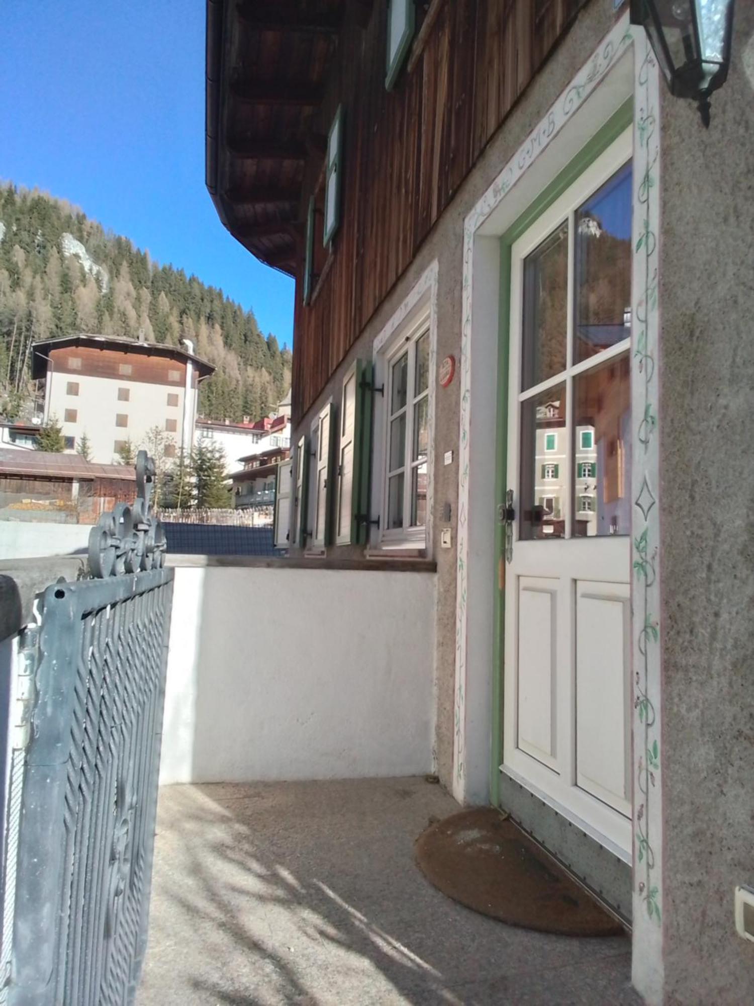 Apartments Cableway Canazei Εξωτερικό φωτογραφία